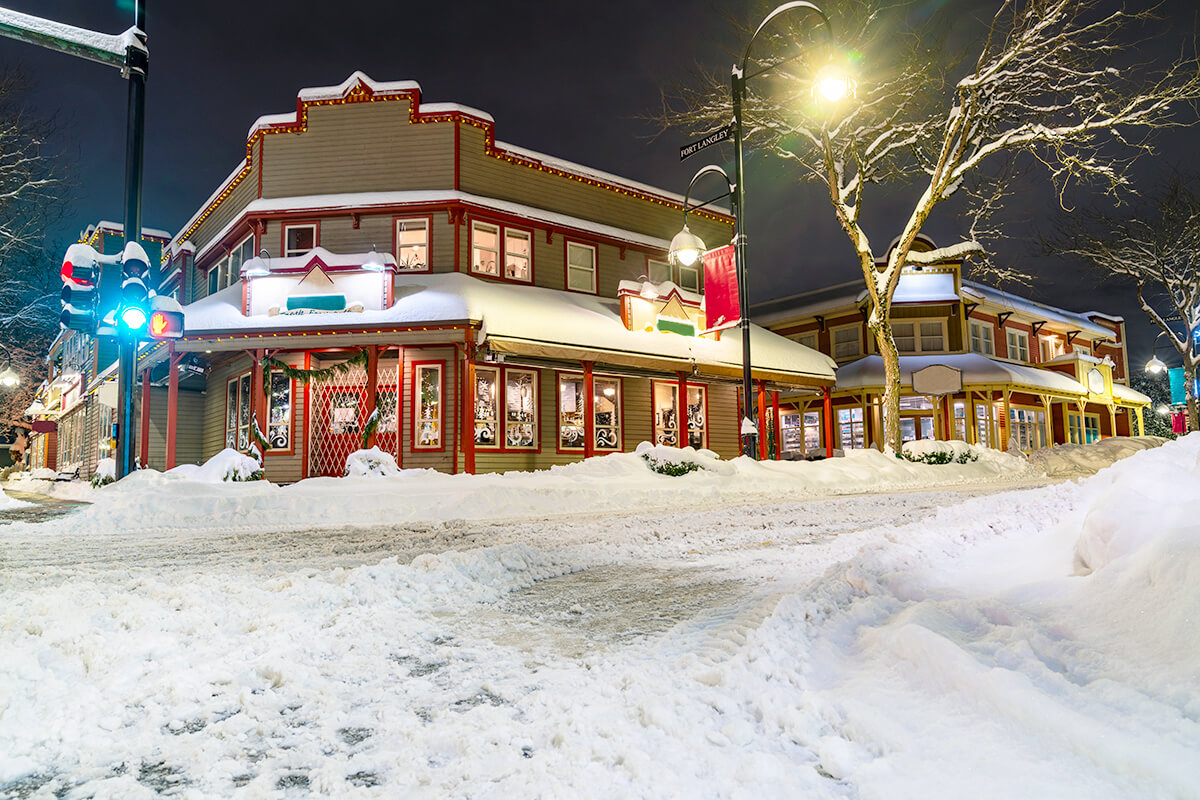 6-real-towns-where-hallmark-christmas-movies-were-filmed-interesting